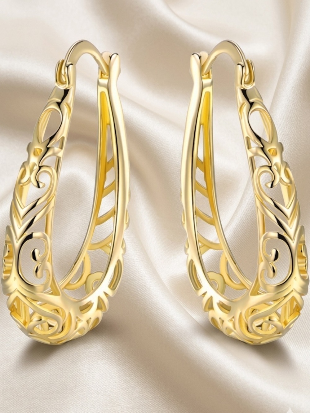 Vintage 14k Gold Plated Filigree Teardrop Hoop Earrings